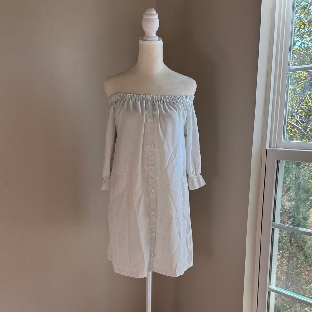 Boohoo Off-Shoulder Light Gray Dress